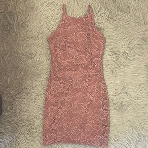 Lulu’s pink lace dress